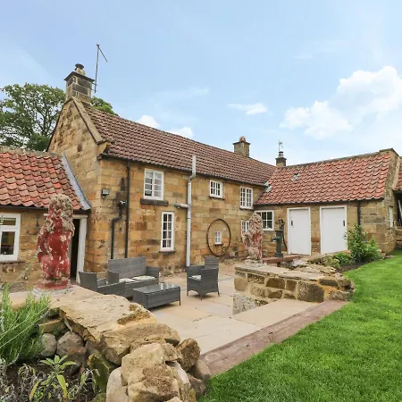 Webstone House Holiday home